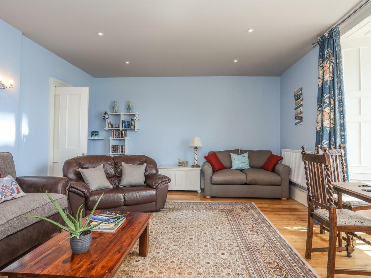 Gadlys House - Waters Edge Appartement Beaumaris Buitenkant foto